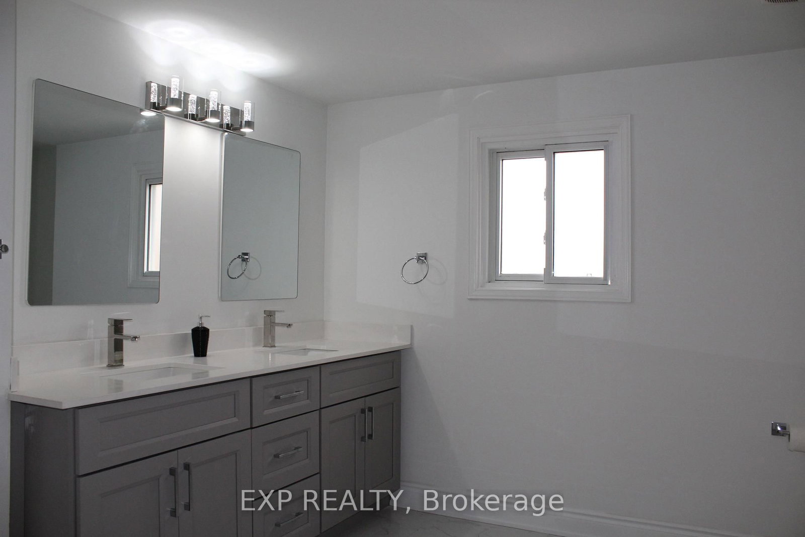 48 Howell Street • Brampton, ON photo 23