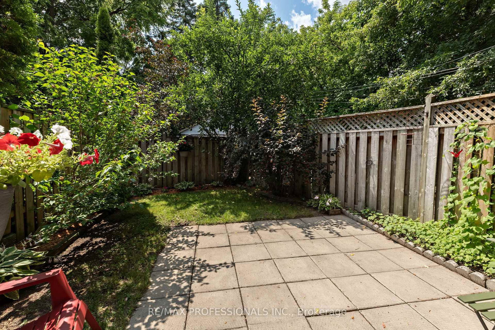 502 Jane Street • Toronto, ON photo 16