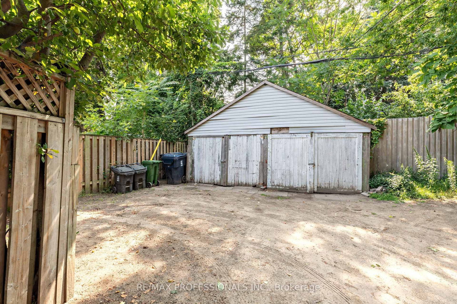 502 Jane Street • Toronto, ON photo 30