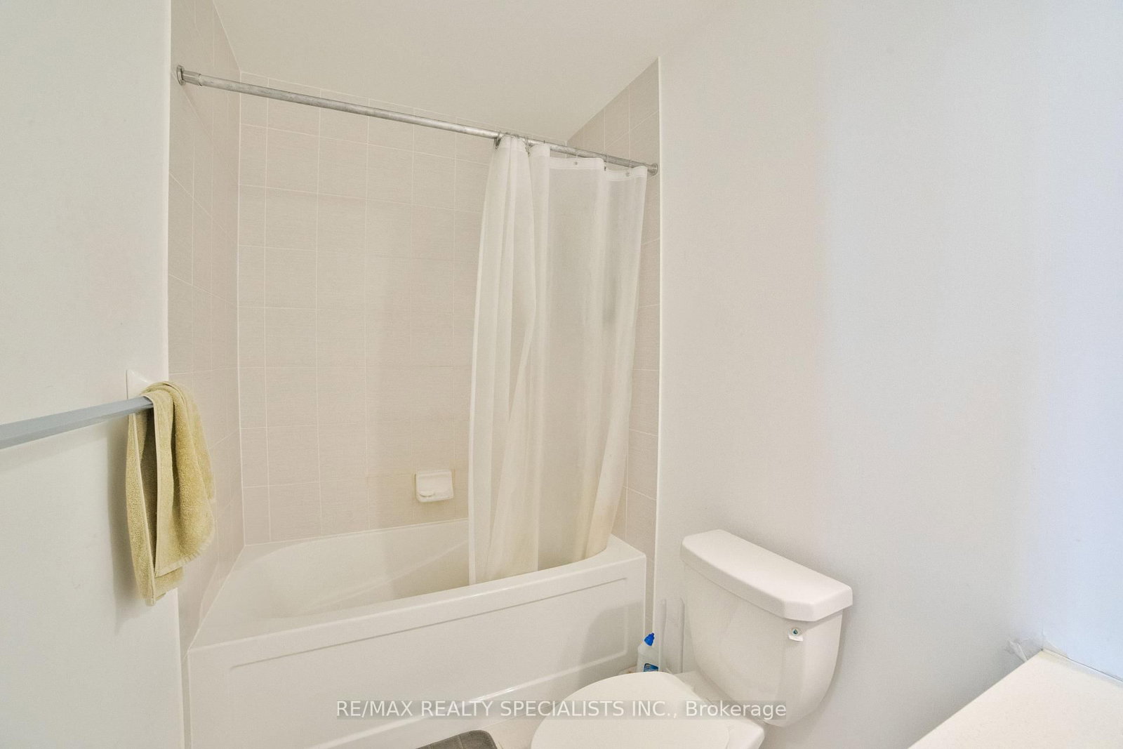 29 Tiveron Ave, Caledon, view 12