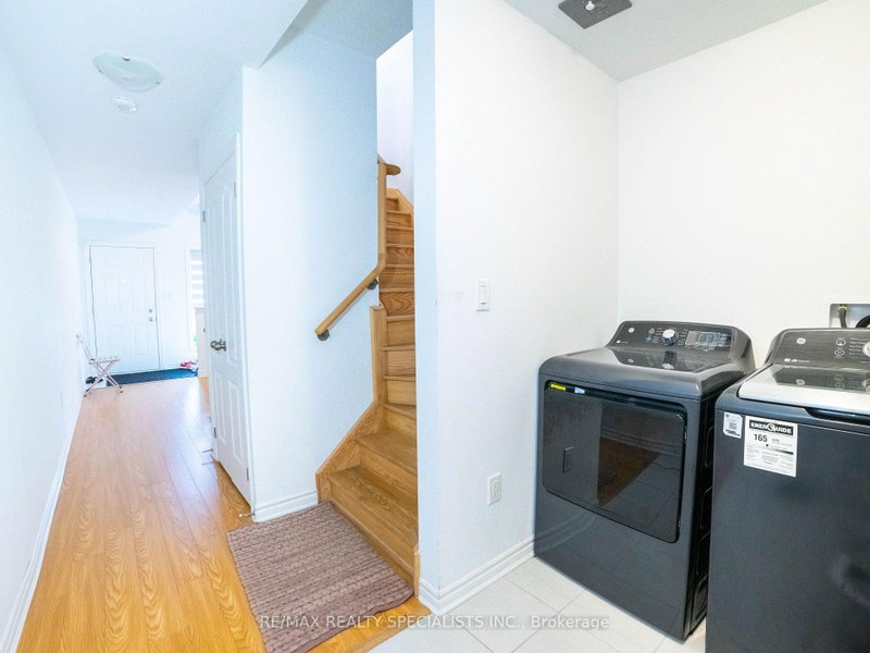 29 Tiveron Avenue