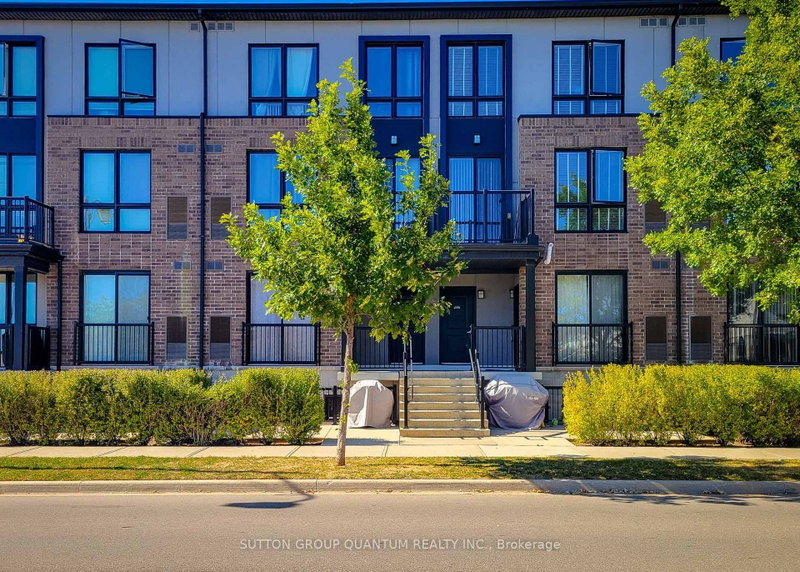 206 - 1206 Main Street E