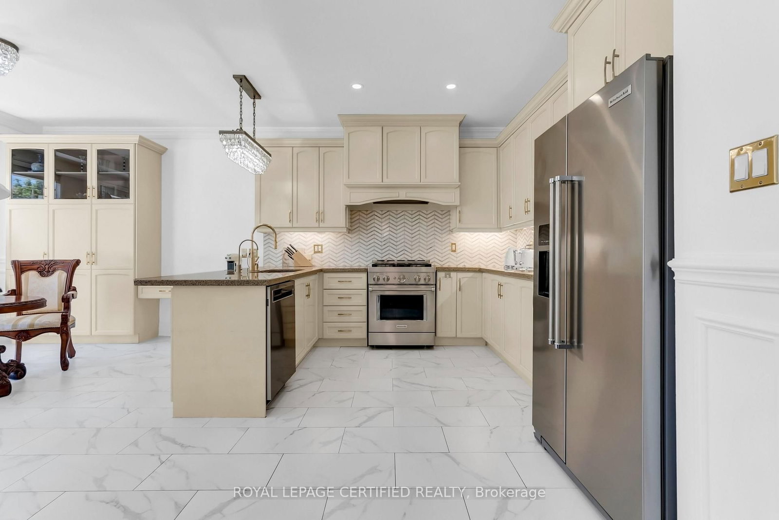3406 Buena Vista Court • Oakville, ON photo 21