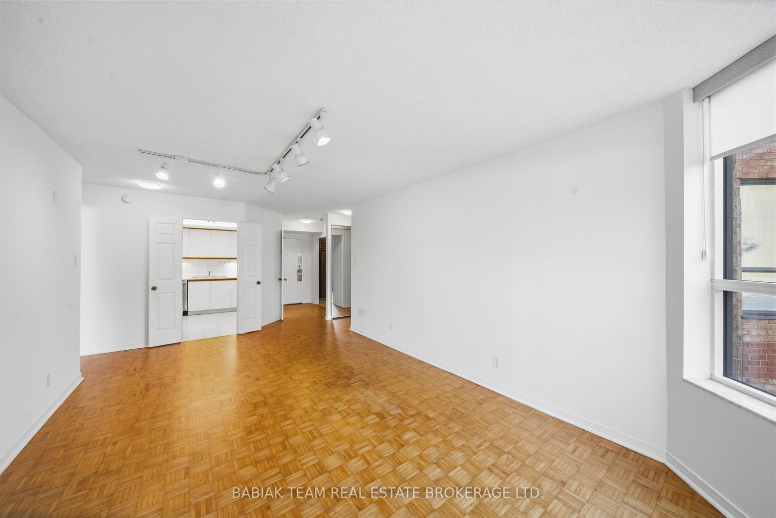 6 Humberline Drive • #202 • Toronto, ON photo 11