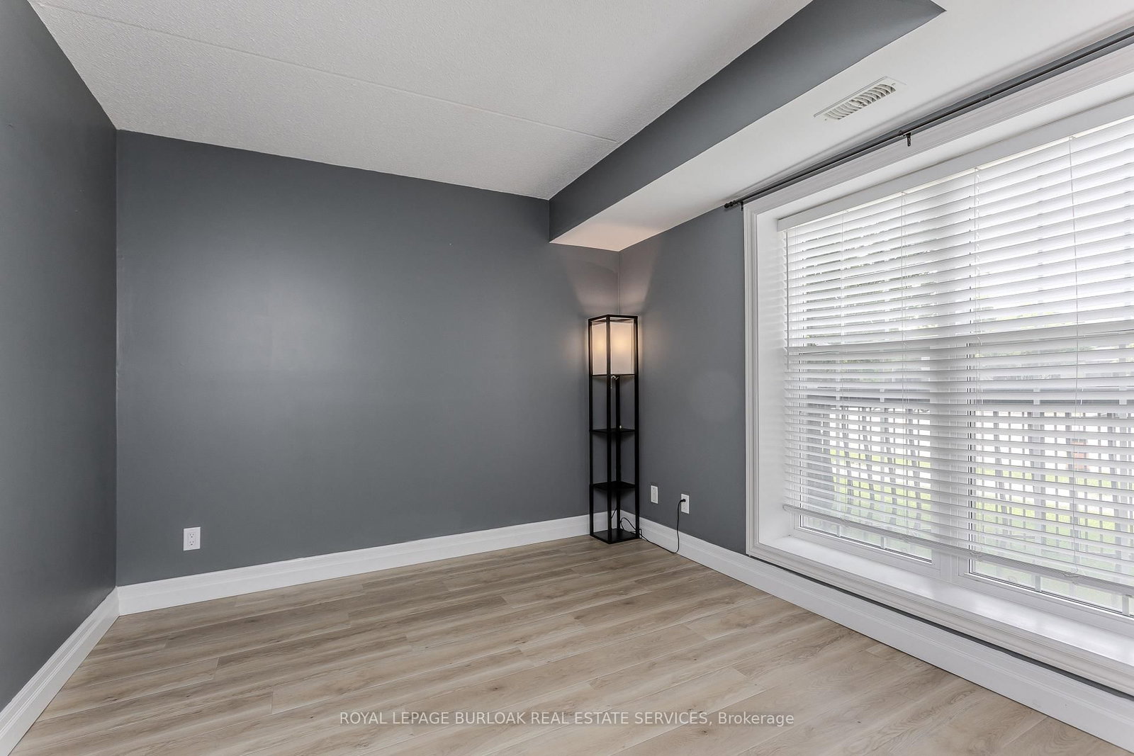 2035 Appleby Line • #101 • Burlington, ON photo 14