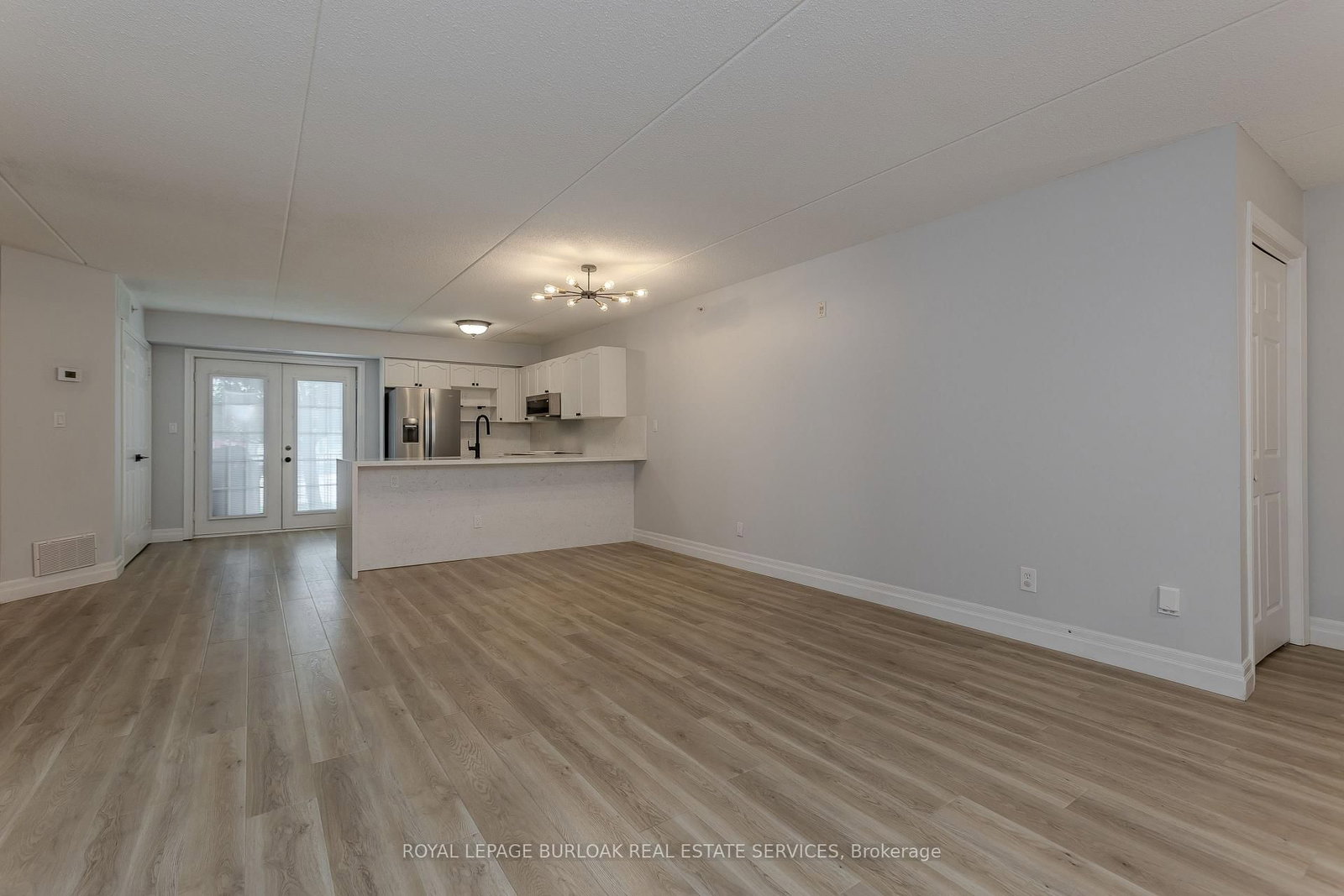 2035 Appleby Line • #101 • Burlington, ON photo 19