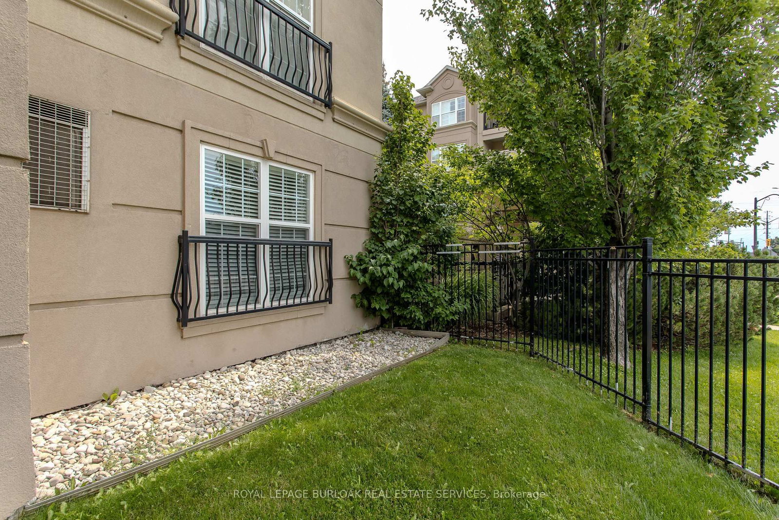 2035 Appleby Line • #101 • Burlington, ON photo 23