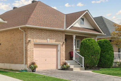 245 Centennial Forest Drive • Milton, ON photo 2