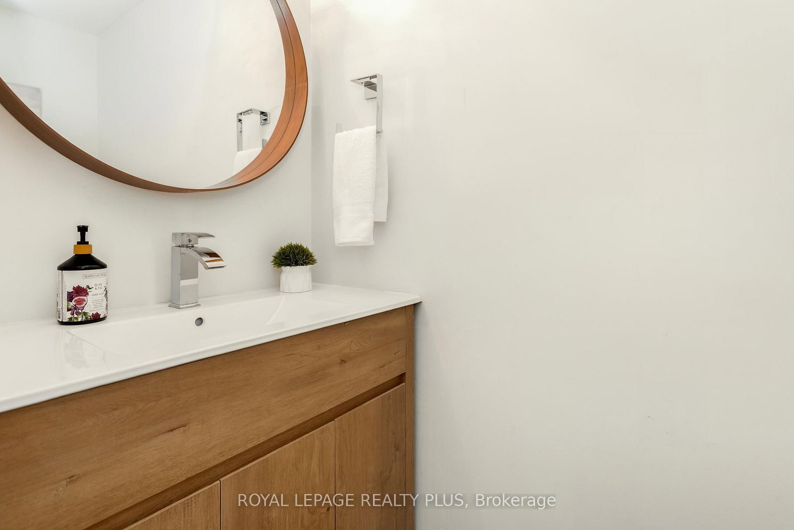 2985 Dancer Court • Mississauga, ON photo 15