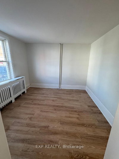 Detached House for lease at 1-10 Willow Street, Halton Hills, Ontario, L7J 1Z7 - Acton - MLS: W13711098