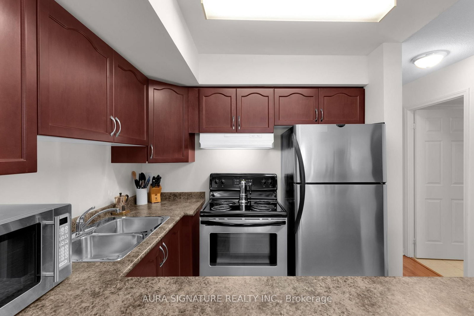 105 George Appleton Way N • #2142 • Toronto, ON photo 14