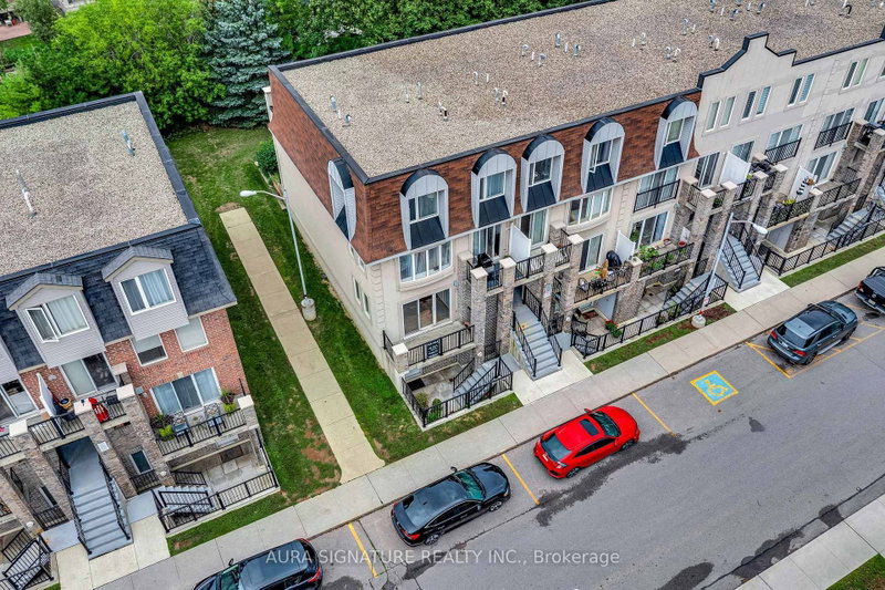 2142 - 105 George Appleton Way N