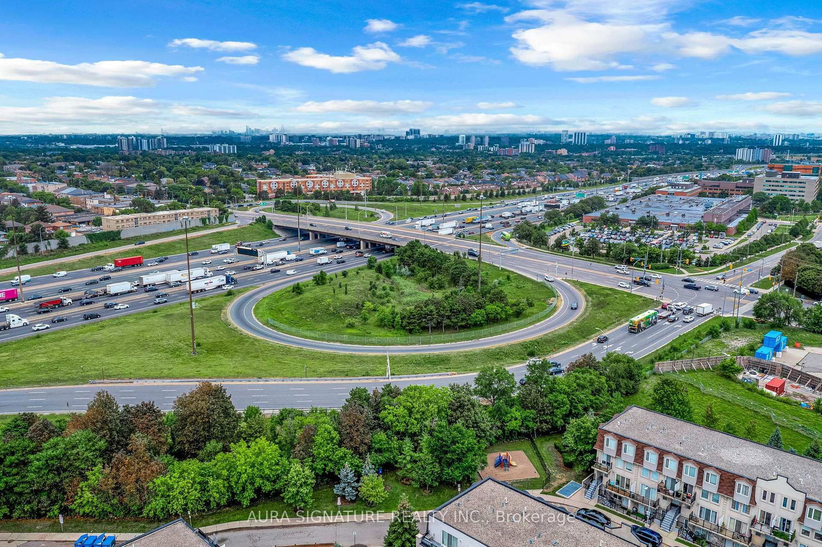105 George Appleton Way N • #2142 • Toronto, ON photo 35