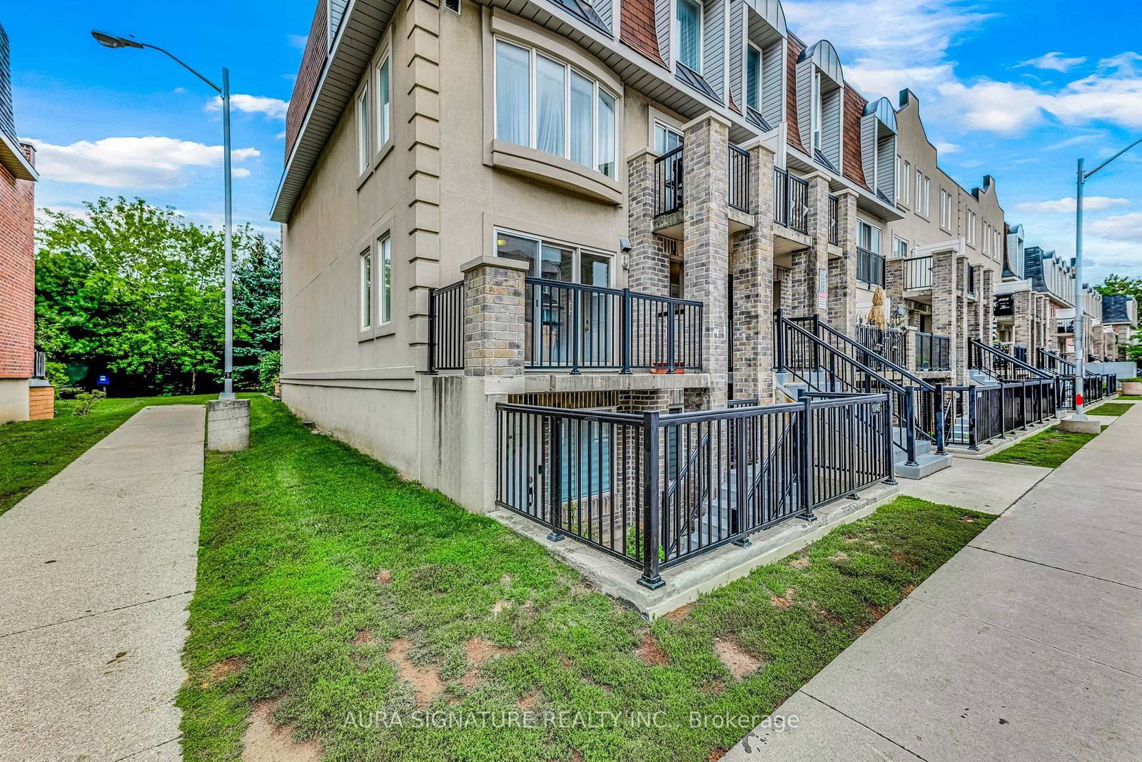 105 George Appleton Way N • #2142 • Toronto, ON photo 4
