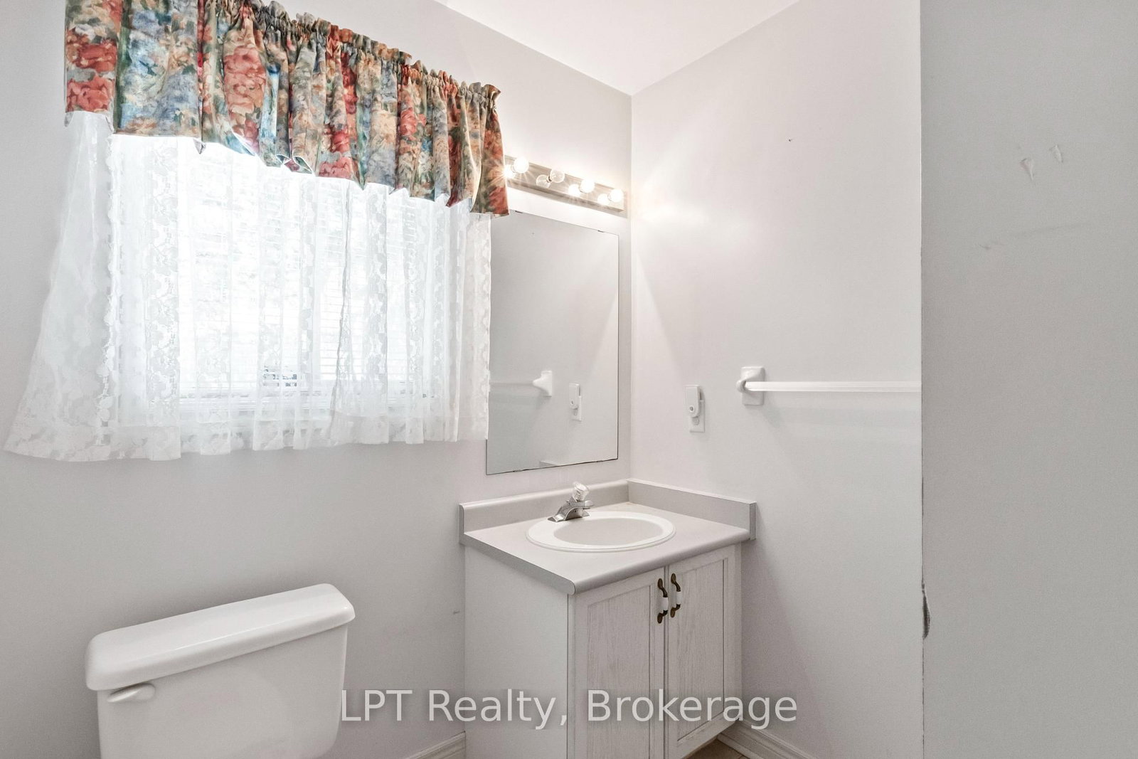 15 Esposito Drive • Caledon, ON photo 20