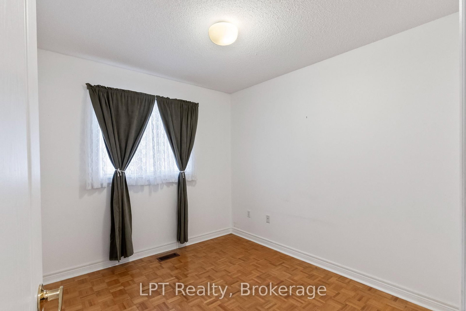 15 Esposito Drive • Caledon, ON photo 21