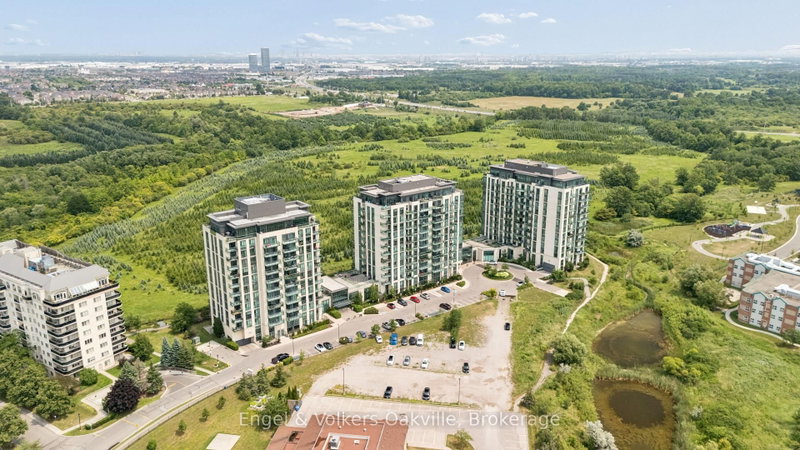 1204 - 55 Yorkland Boulevard