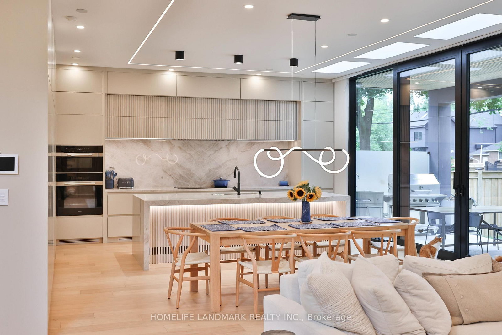 12 Bernice Avenue • Toronto, ON photo 14