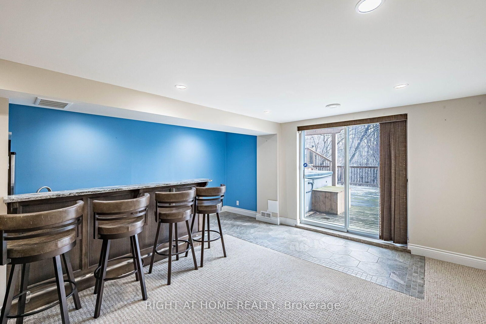1941 Four Seasons Drive • Burlington, ON photo 36