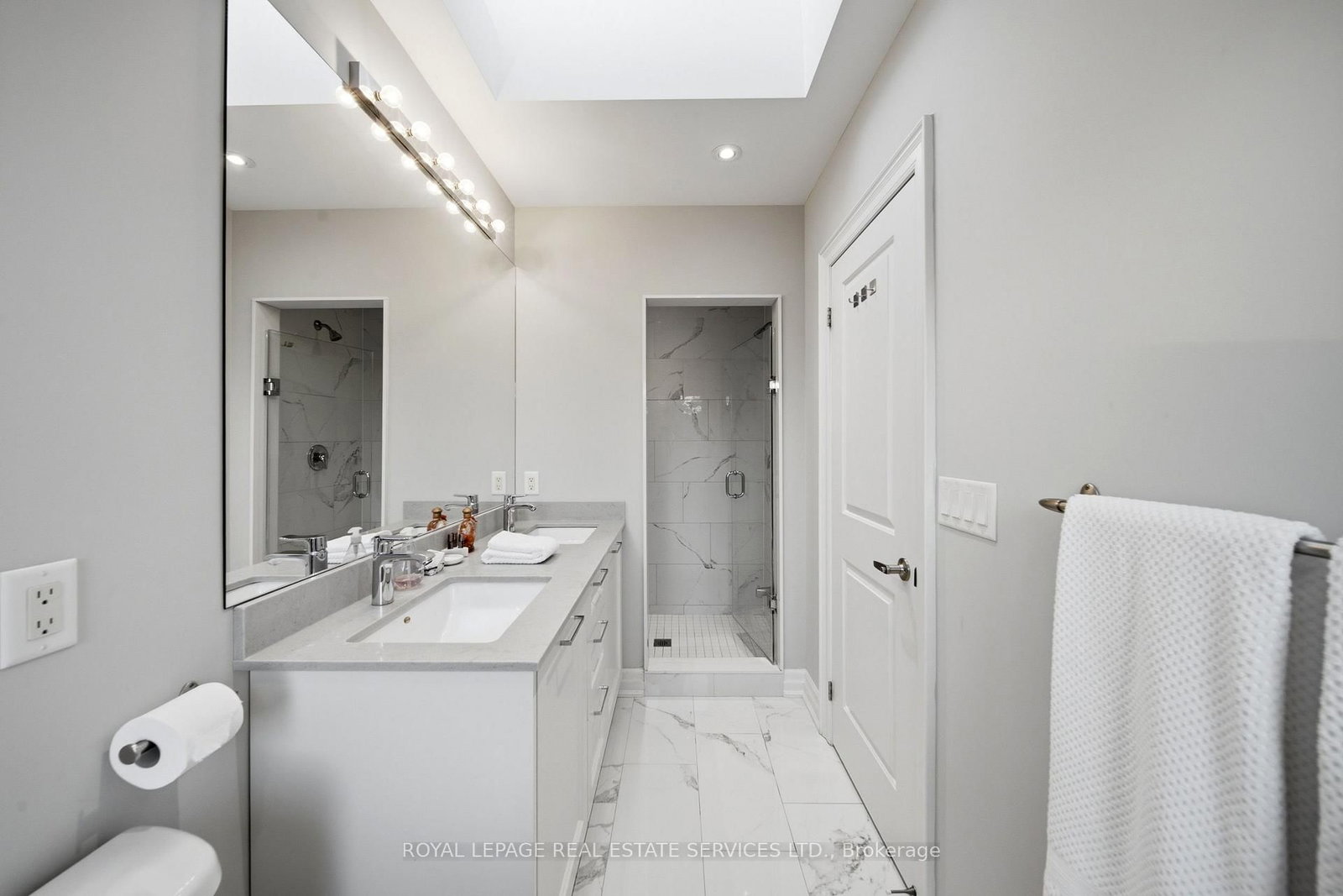 98 Foch Avenue S • Toronto, ON photo 31