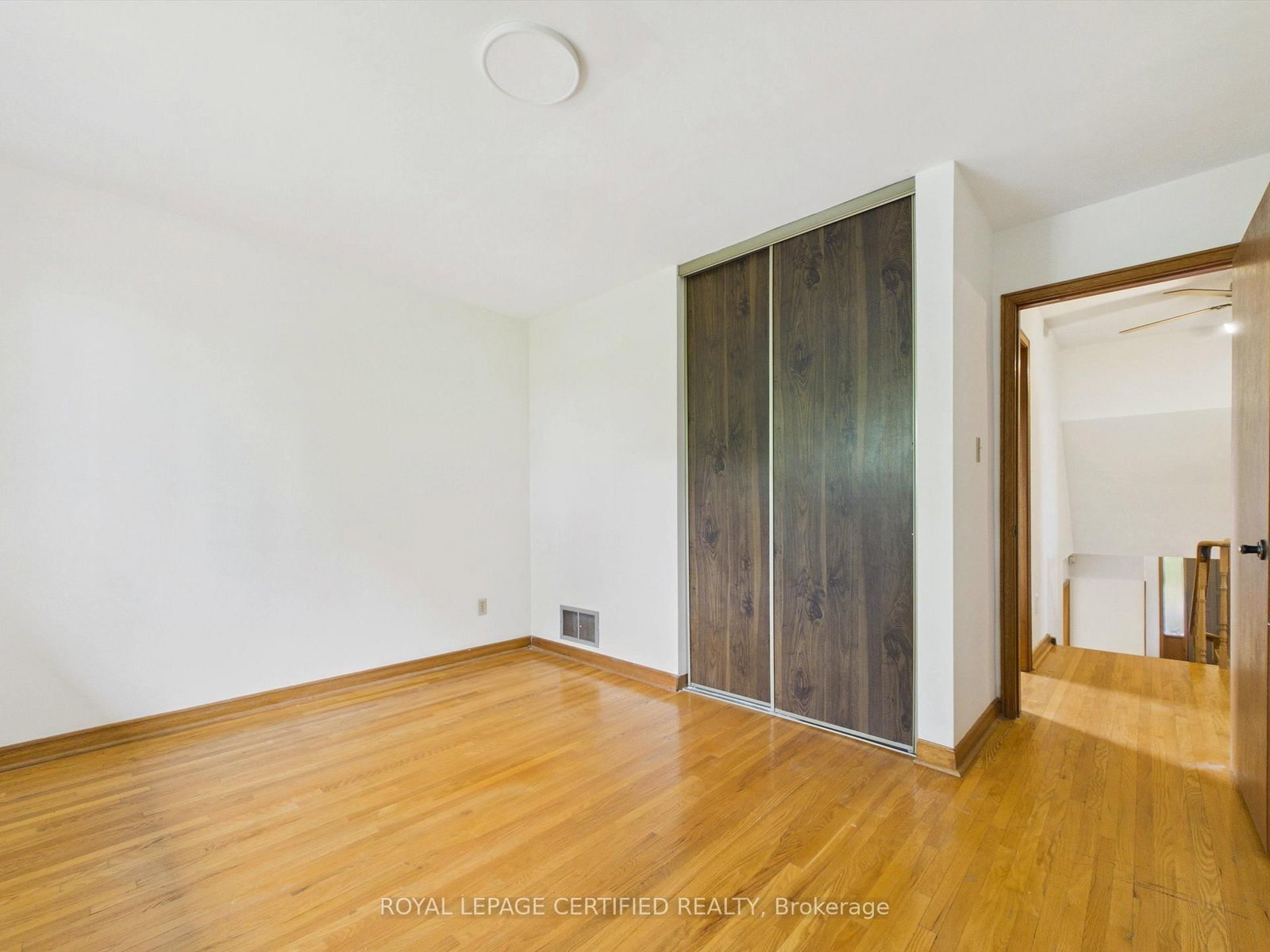 196 Mount Olive Drive • Toronto, ON photo 23
