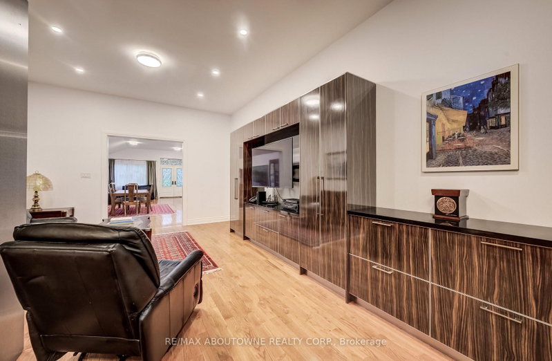 3091 Parkerhill Mississauga,ON L5B 1V6 — Photo 11