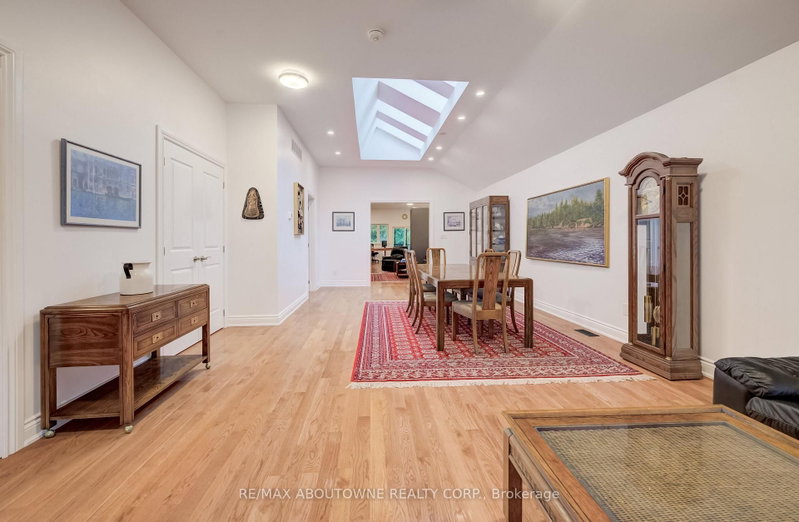 3091 Parkerhill Mississauga,ON L5B 1V6 — Photo 5