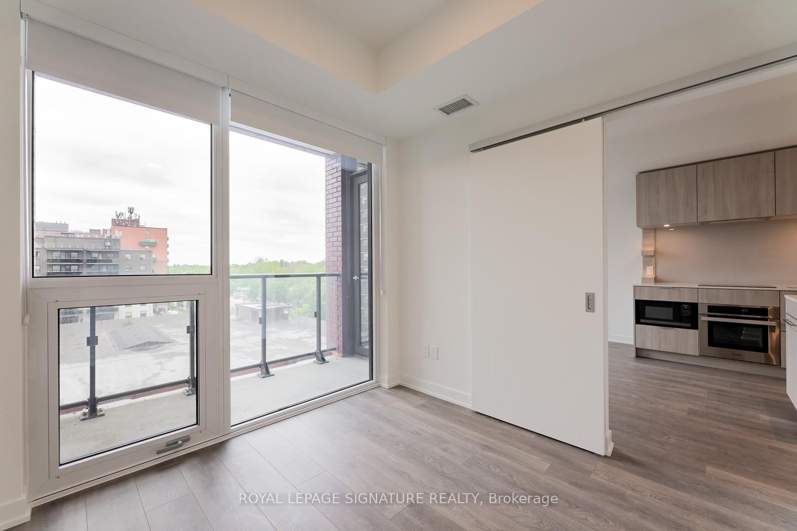 518-28 Ann St, Mississauga, view 13
