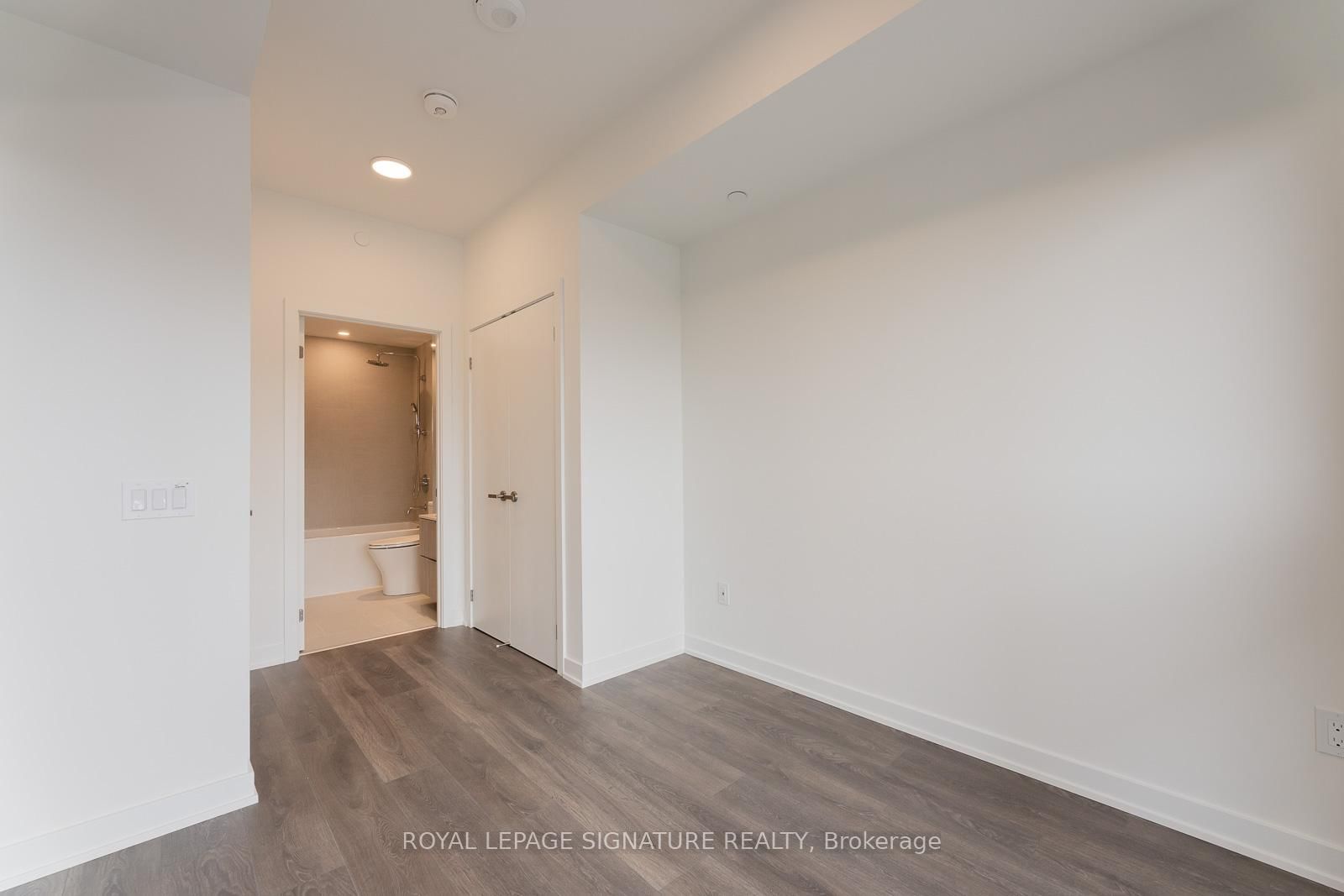518-28 Ann St, Mississauga, view 14