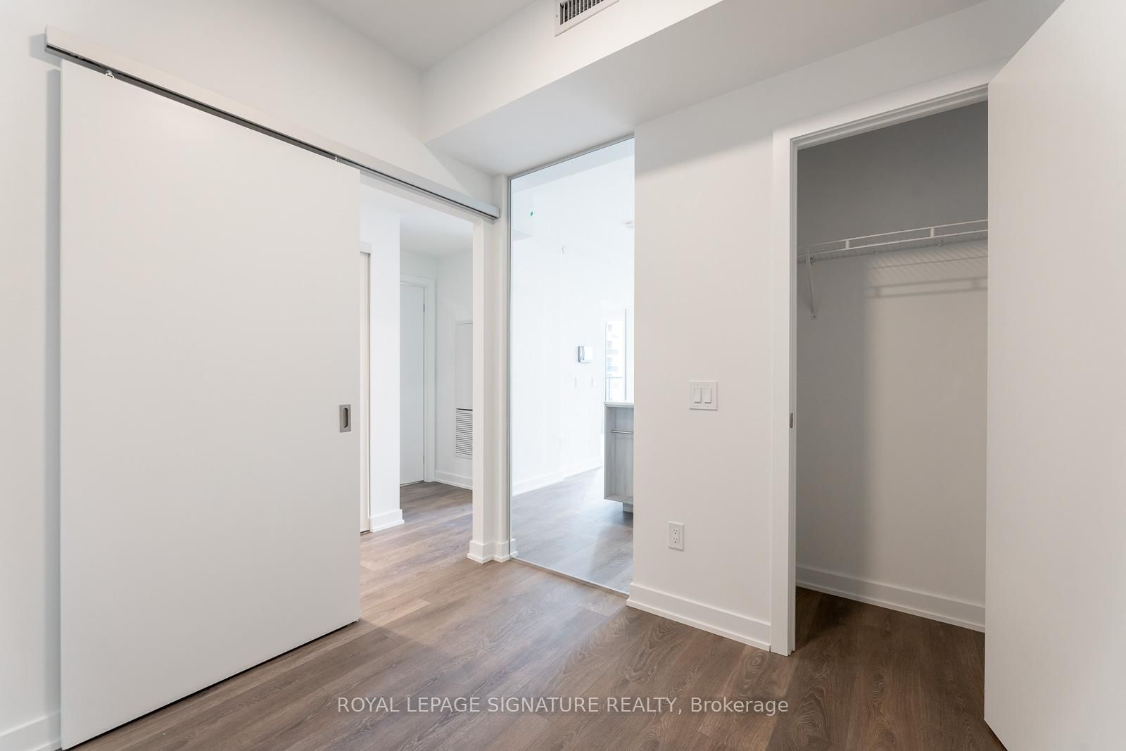 518-28 Ann St, Mississauga, view 5