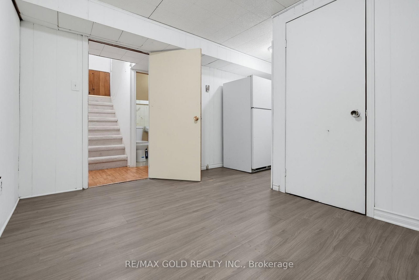 23 Pleasantview Avenue • Brampton, ON photo 21