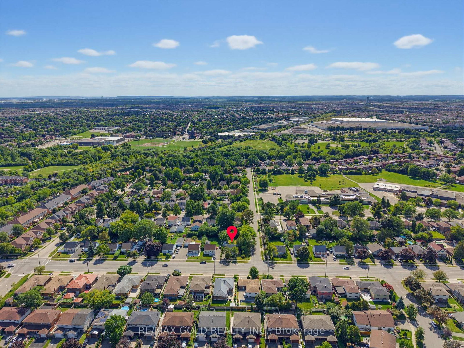 23 Pleasantview Avenue • Brampton, ON photo 4