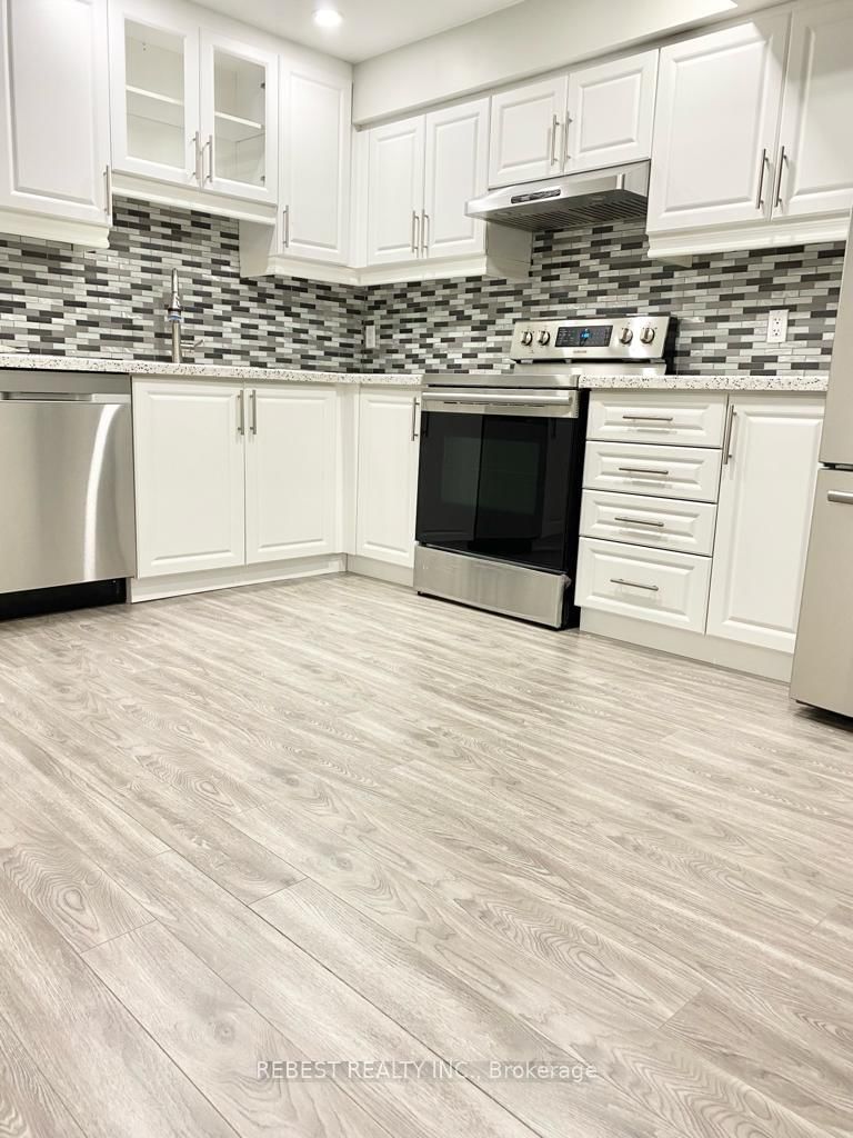 Bsmt - 20 Isle Royal Terrace