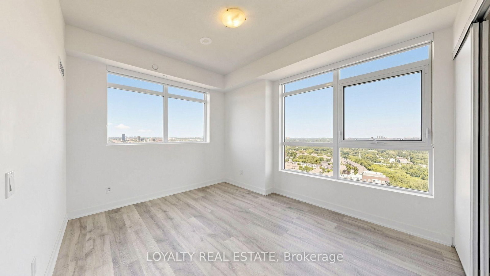 251 Manitoba Street • #2709 • Toronto, ON photo 17