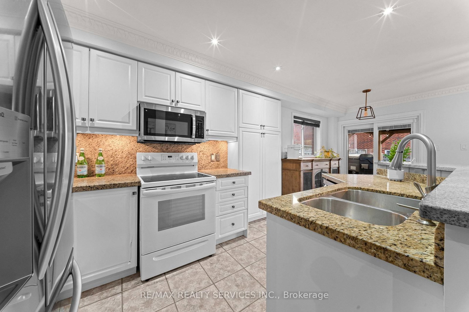 24 Wakely Boulevard • Caledon, ON photo 11