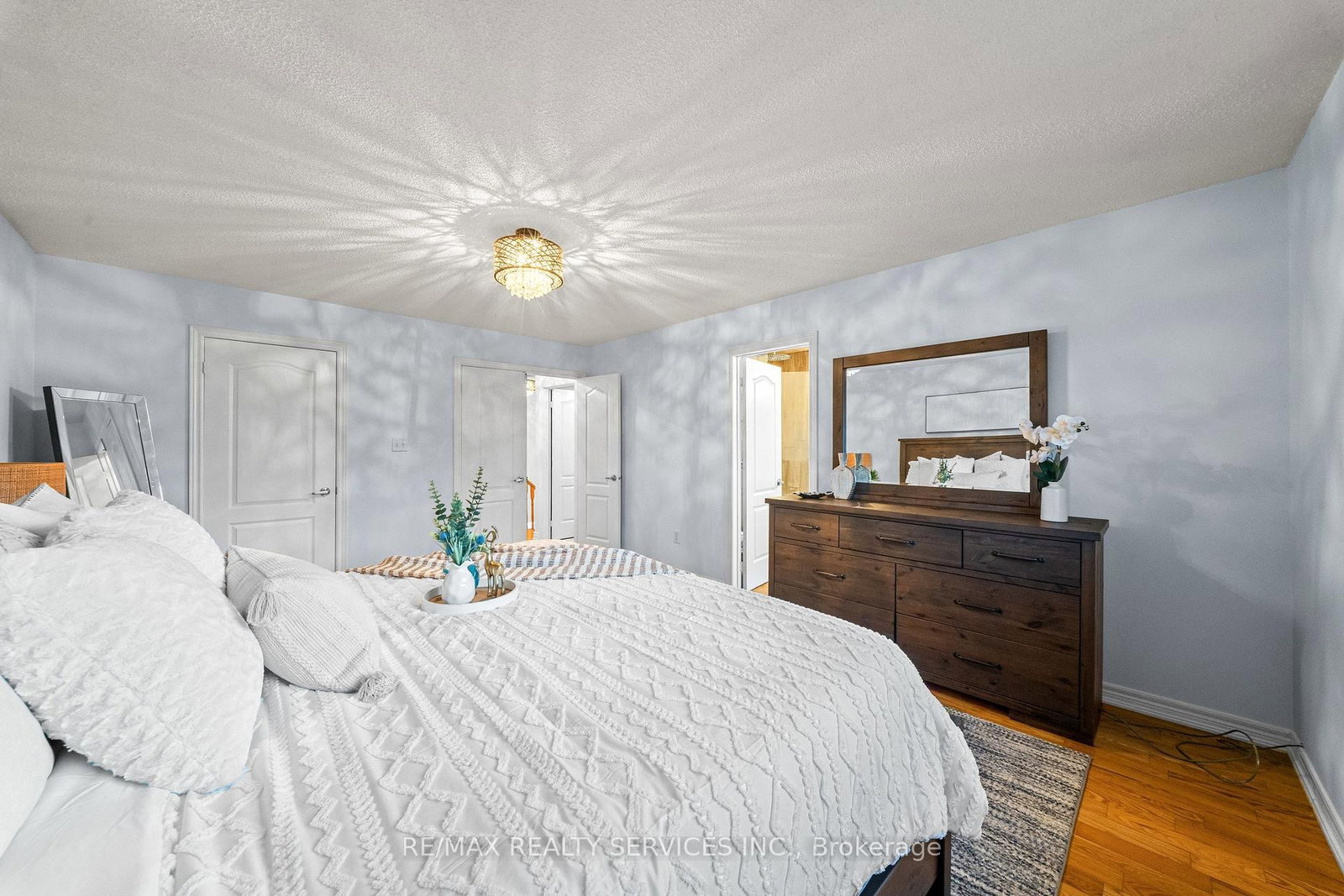 24 Wakely Boulevard • Caledon, ON photo 18