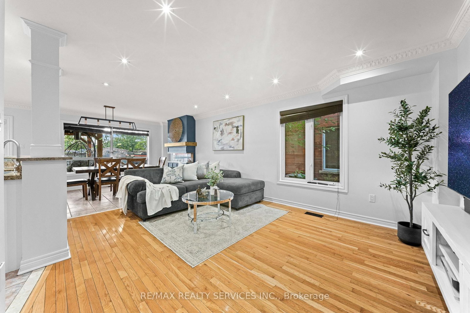 24 Wakely Boulevard • Caledon, ON photo 6