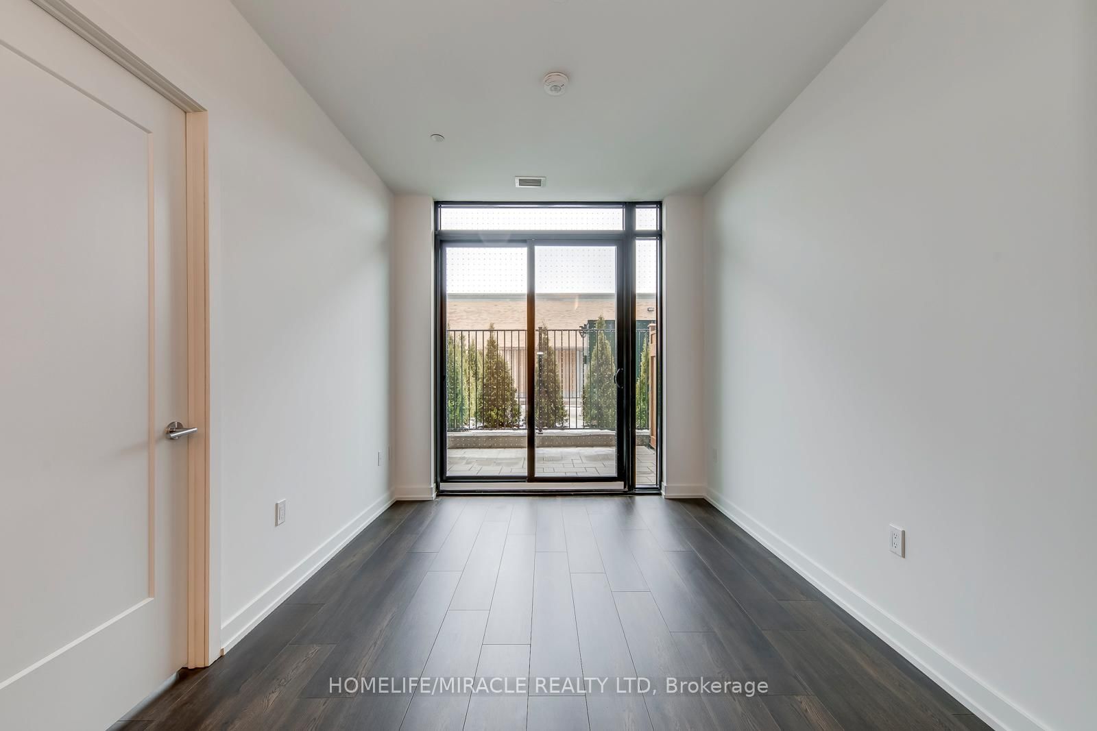 Condo for lease at 109-801 The Queensway, Toronto, Ontario, M8Z 1N4 - Stonegate-Queensway - MLS: W13711908