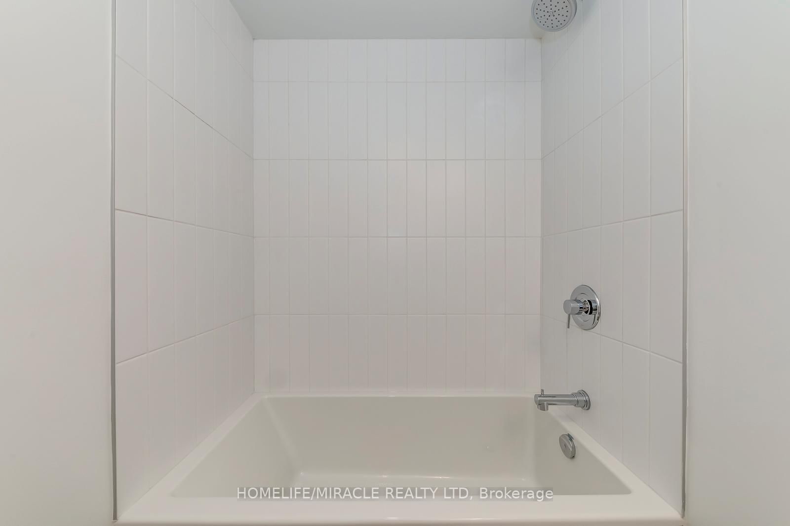 Condo for lease at 109-801 The Queensway, Toronto, Ontario, M8Z 1N4 - Stonegate-Queensway - MLS: W13711908
