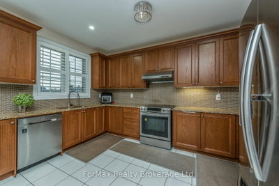 70 Zanetta Brampton,ON L6Y 6A2 — Photo 13