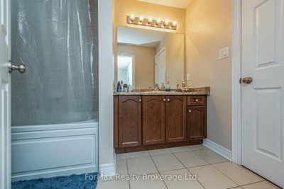 70 Zanetta Brampton,ON L6Y 6A2 — Photo 23