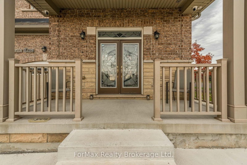 70 Zanetta Brampton,ON L6Y 6A2 — Photo 4