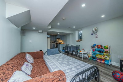 70 Zanetta Brampton,ON L6Y 6A2 — Photo 45