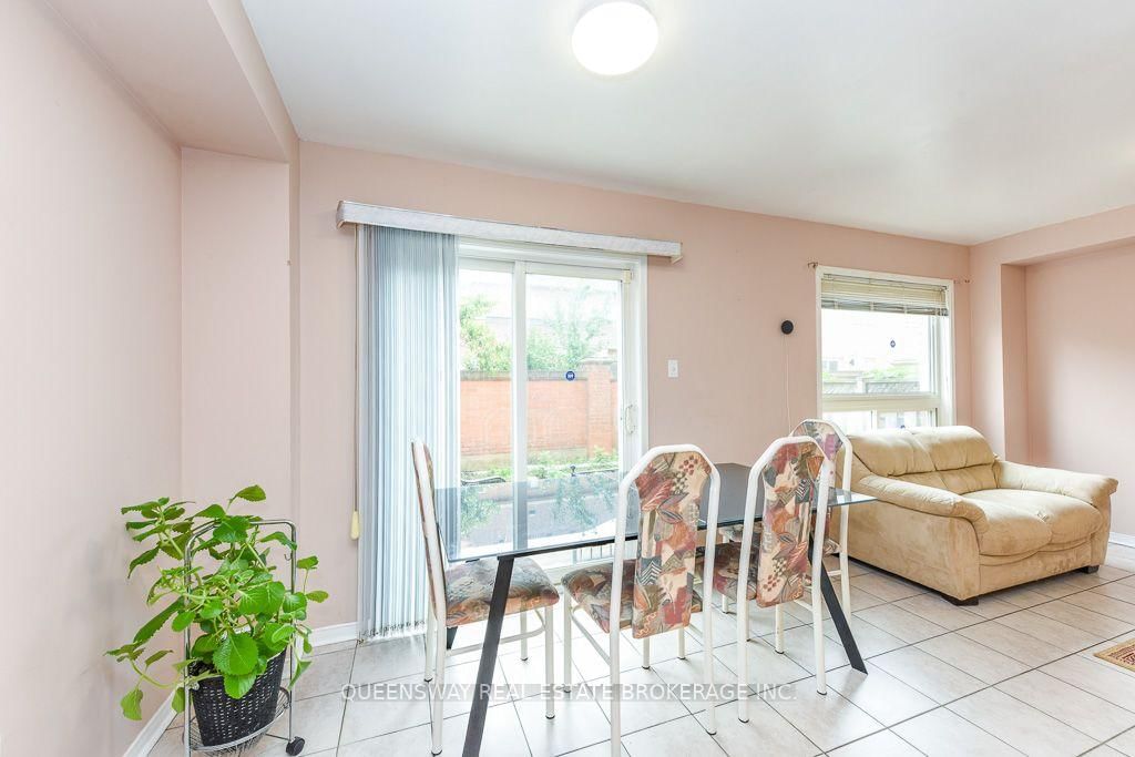 46 Thunderbird Trail • Brampton, ON photo 17