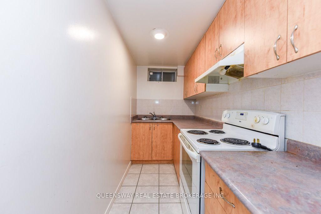 46 Thunderbird Trail • Brampton, ON photo 35