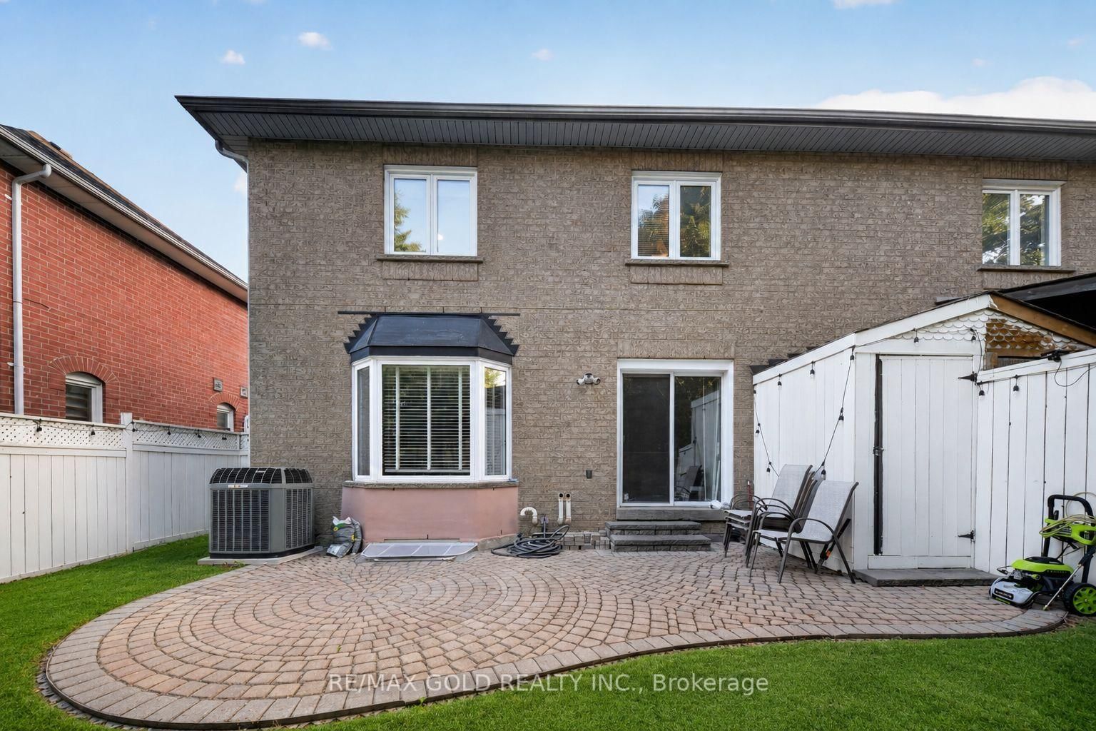 142 Pressed Brick Drive • Brampton, ON photo 32