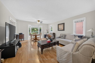 142 Pressed Brick Drive • Brampton, ON photo 4