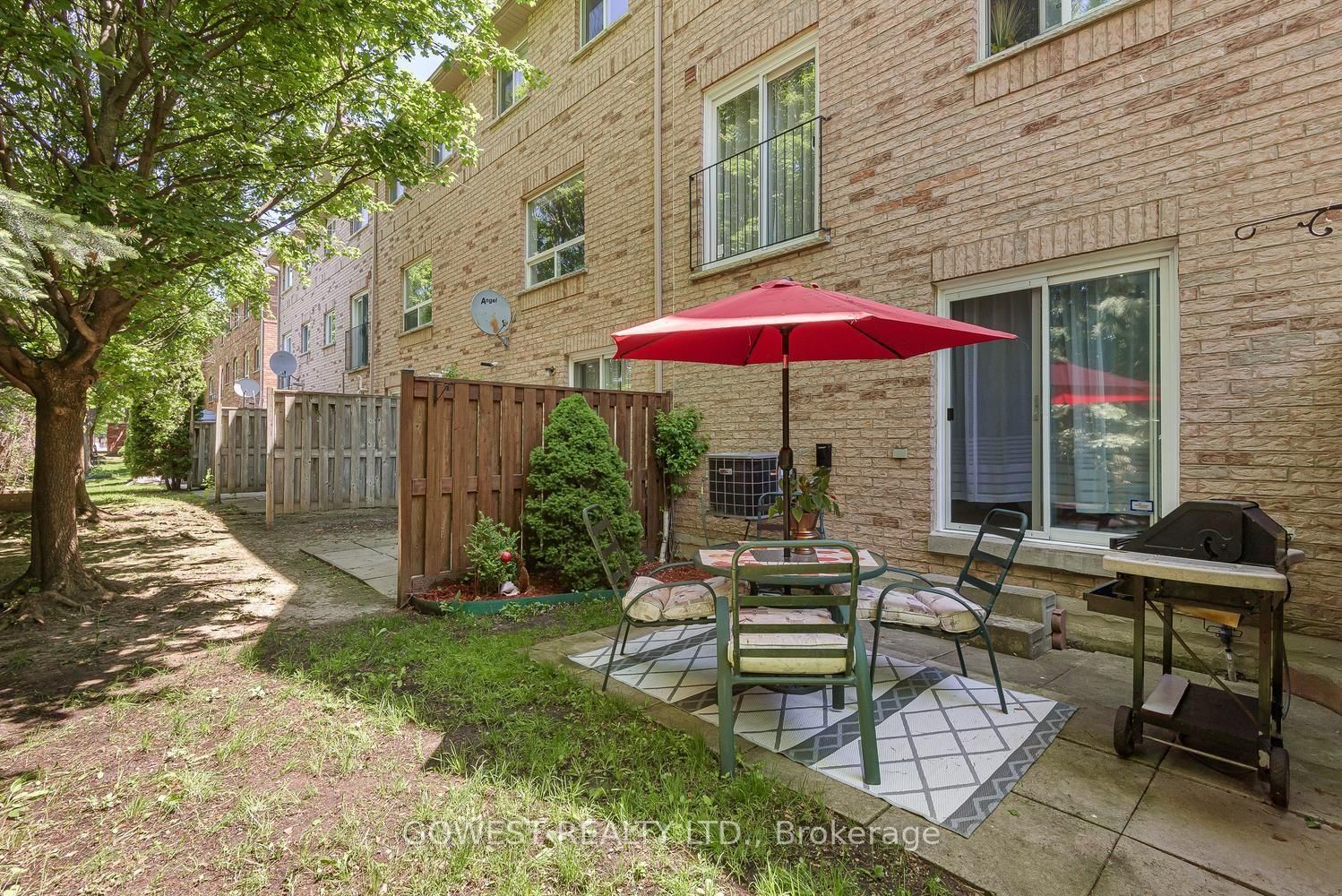 80 Acorn Place • #14 • Mississauga, ON photo 37