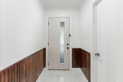 4053 Trapper Crescent • Mississauga, ON photo 3