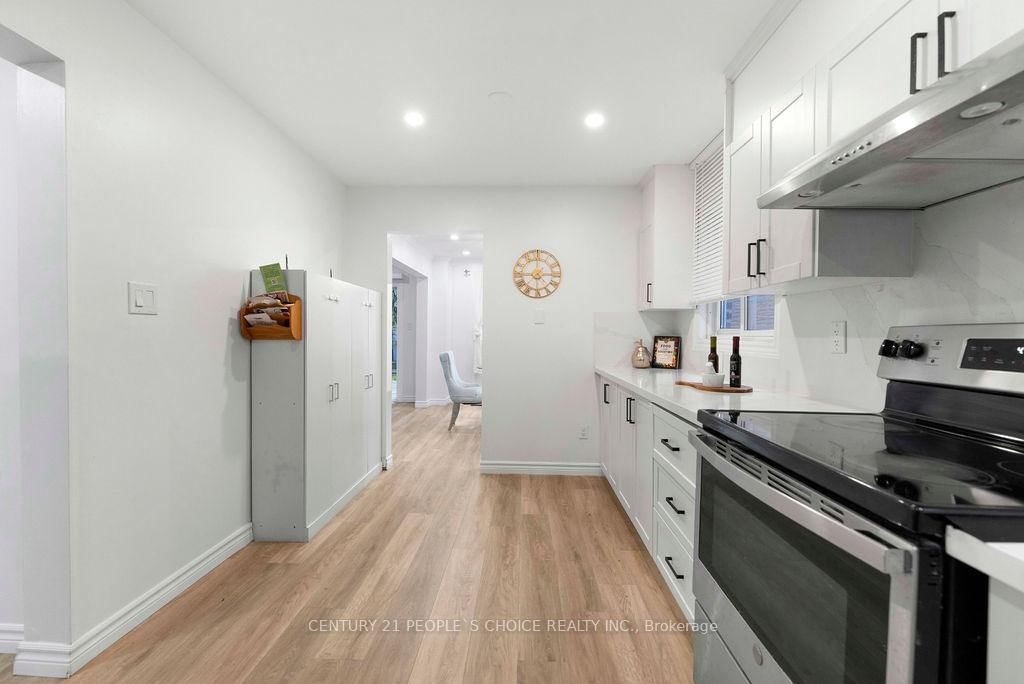 4053 Trapper Crescent • Mississauga, ON photo 9